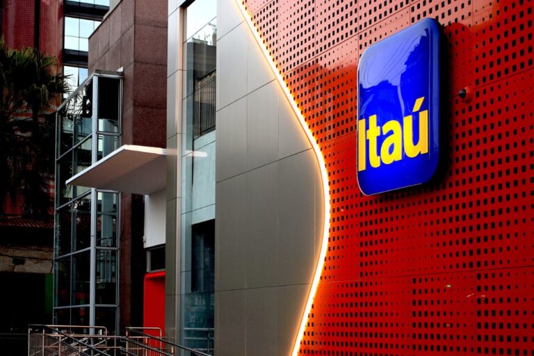itau